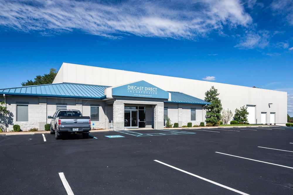 FOR SALE - 3005 Old Lawrenceburg Road : 3005 Old Lawrenceburg Road (just off U.S. 127), Frankfort, KY 40601